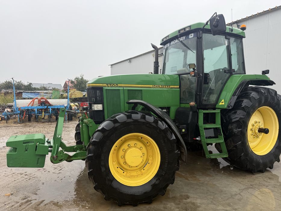 Tractor John deere 7700 powerquad 150cp