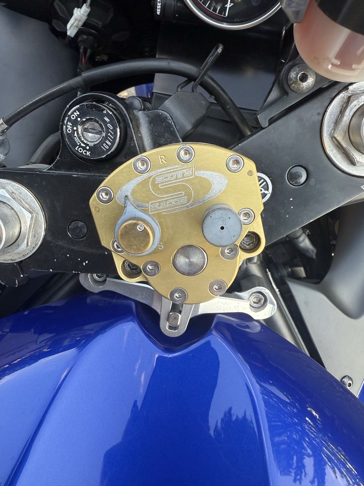 Yamaha R6 2008 година