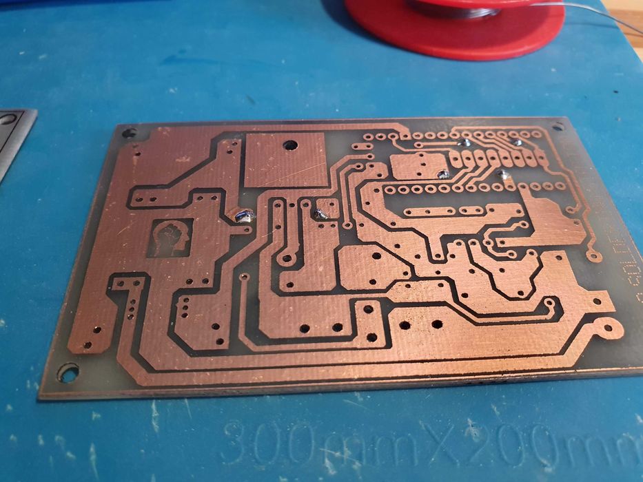 Vand cablaje imprimate PCB realizate la comanda
