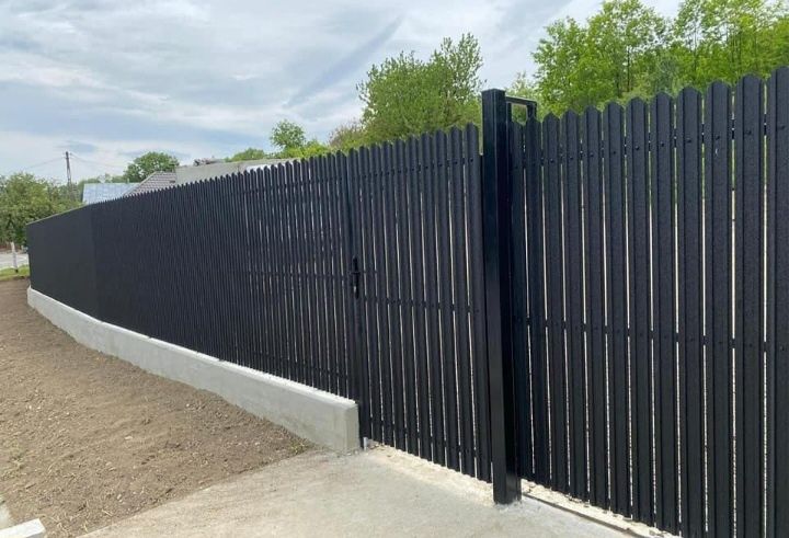 Executam garduri și porți la comanda clientului