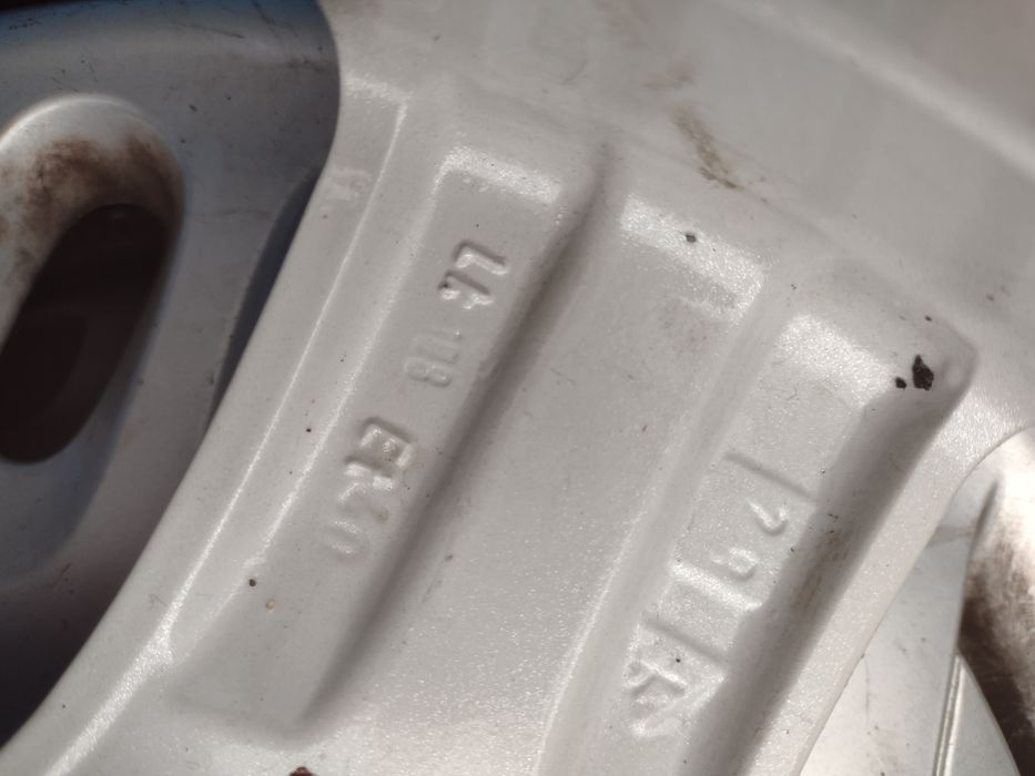 Нова 1бр.16-5х108 ЕТ40 7j Ford