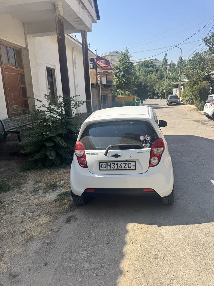 Сдам в аренду автомобиль Спарк