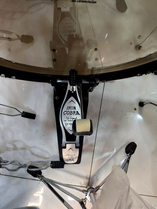 Ударная установка ( Барабаны)