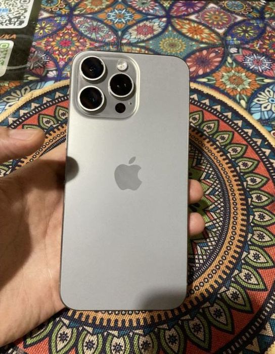 iPhone 15 Pro MAX ideal
