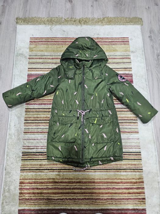 Продам пальто на девочку фирмы Button Blue