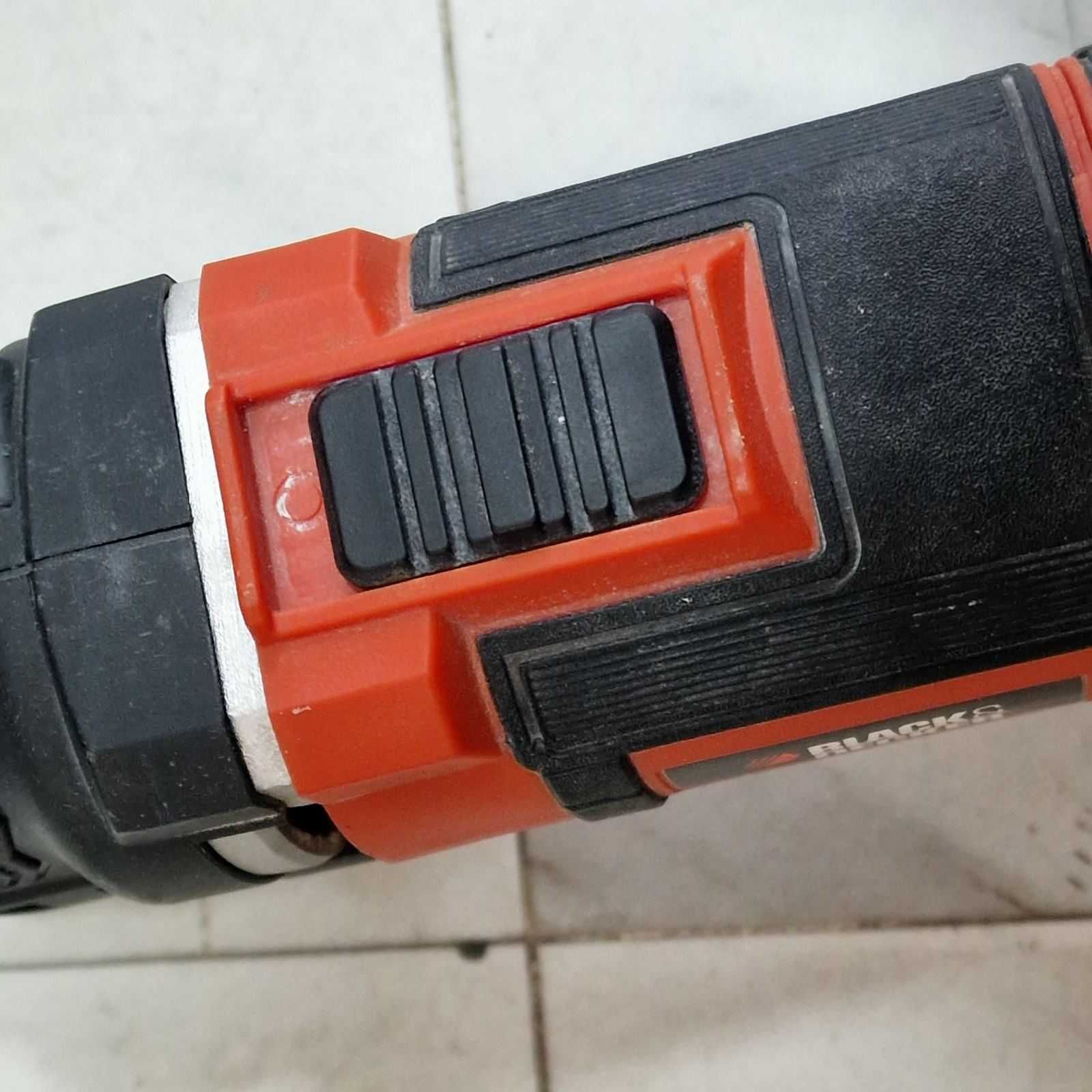 Мултифункционален инструмент Black&Decker MT300KA, Осцилиращ, 300W
