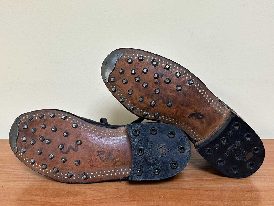 Соц Военни Обувки с Цинтове Цинтари