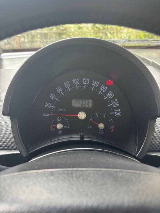 Vw beetle 1.9 alh vand sau schimb cu dubita mica gen renault kangoo