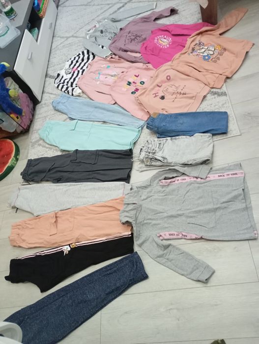 Лот дрехи за момиче