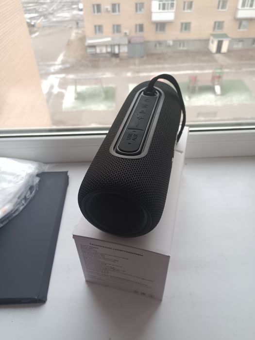 Мощная колонка Sony