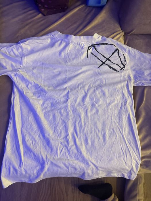 Tricou cu semnătura lui Xremus