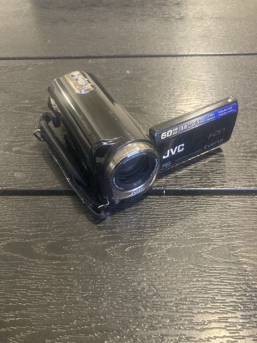 Видеокамера JVC GZ-MG360BU Everio Hybrid / USA