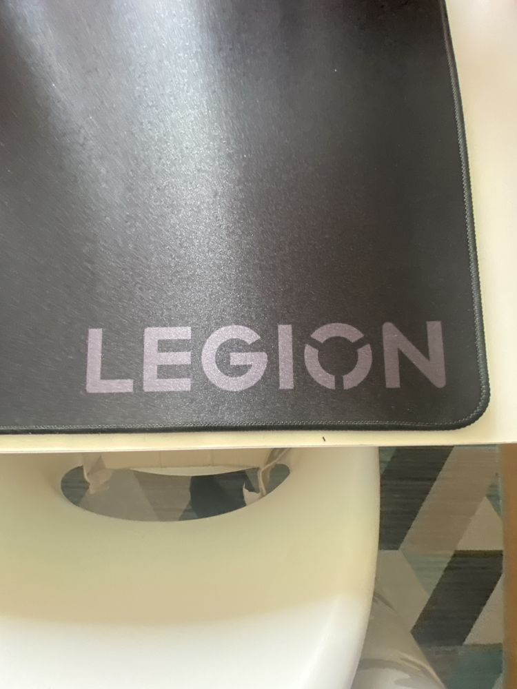 Mousepad legion nou!