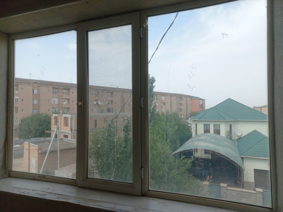 Пластик терезе сатылады