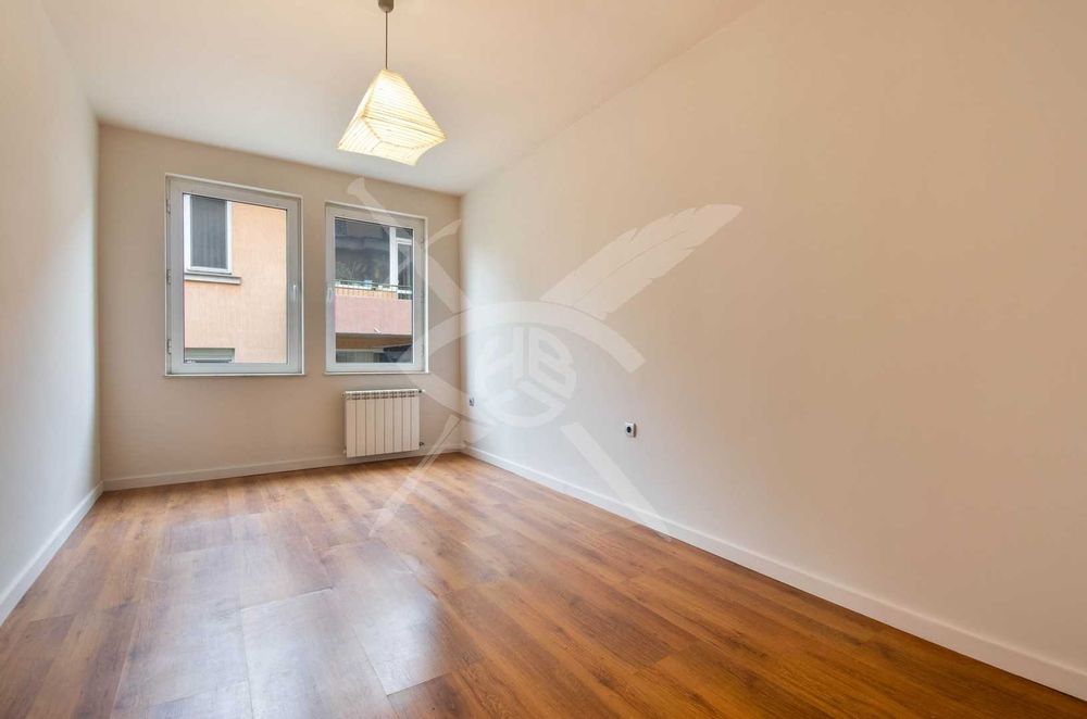 Тристаен апартамент в кв. Оборище № 91577