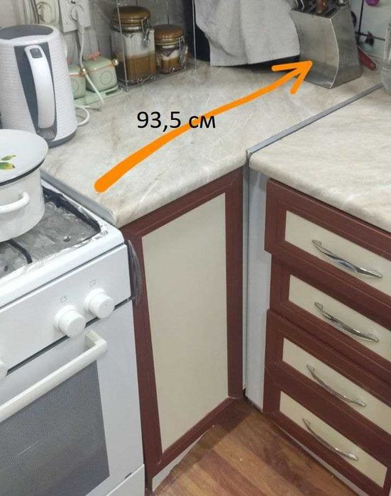 Продается кухонный гарнитур