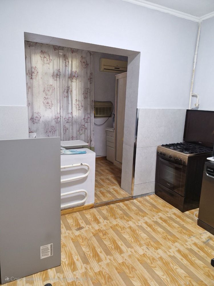 Ттз Ахмад Югнакий Продается квартира 3/5/5 балкон 2х6