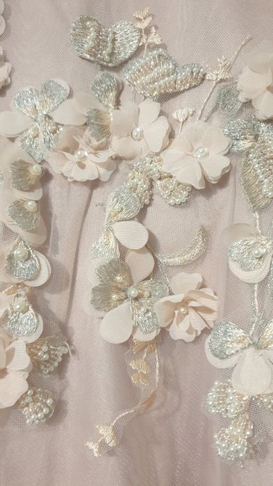 Rochie ocazie dantela 3D roz pudră