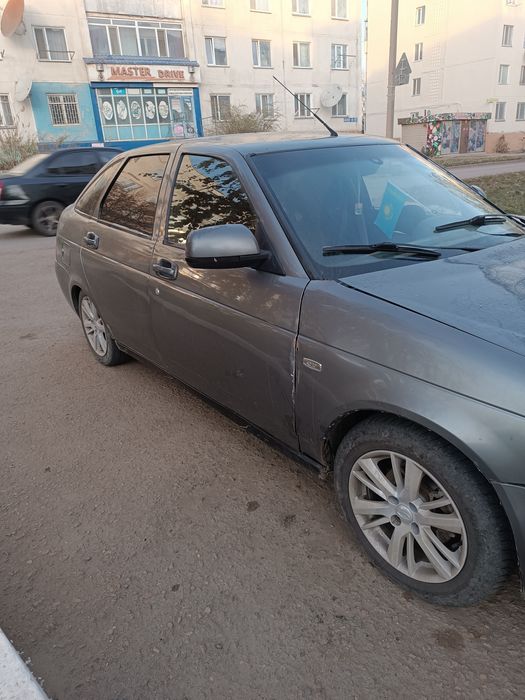 Продам приору на активном ходу