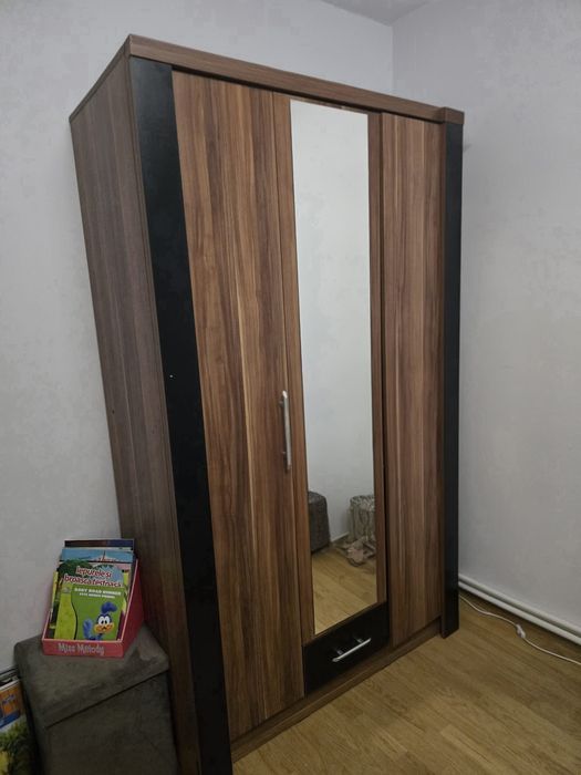 Vand Dormitor Complet Ofertă !