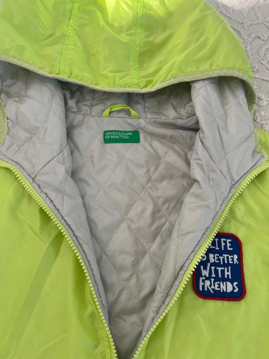 Есенно яке на benetton