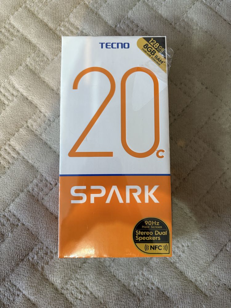 Телефон / Смартфон Tecno spark 20C 128gb