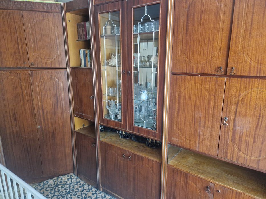 Продаётся стенка