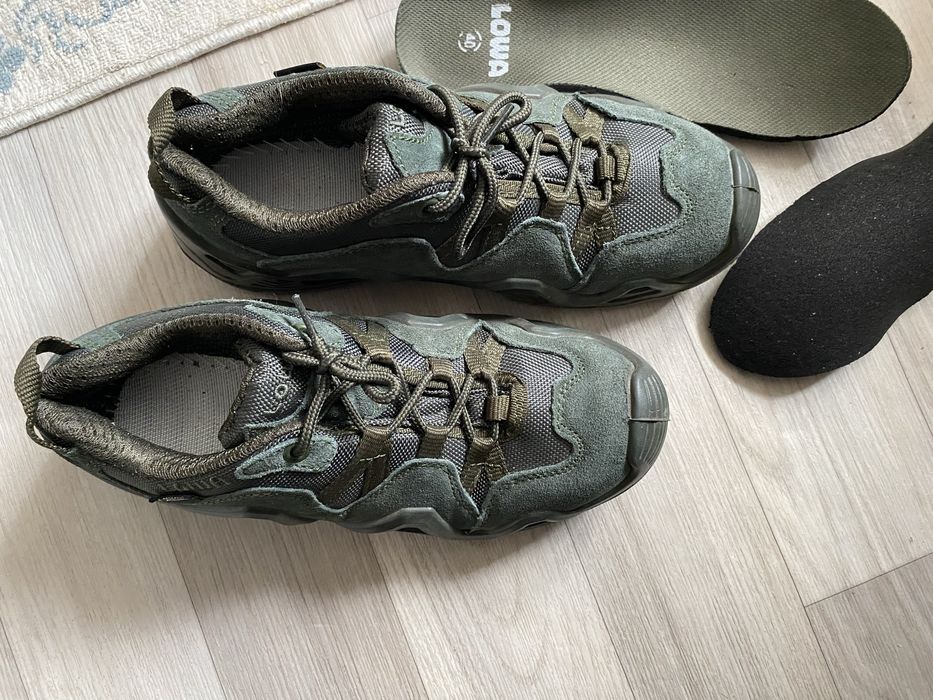 Продам кроссовки в идеальном состоянии