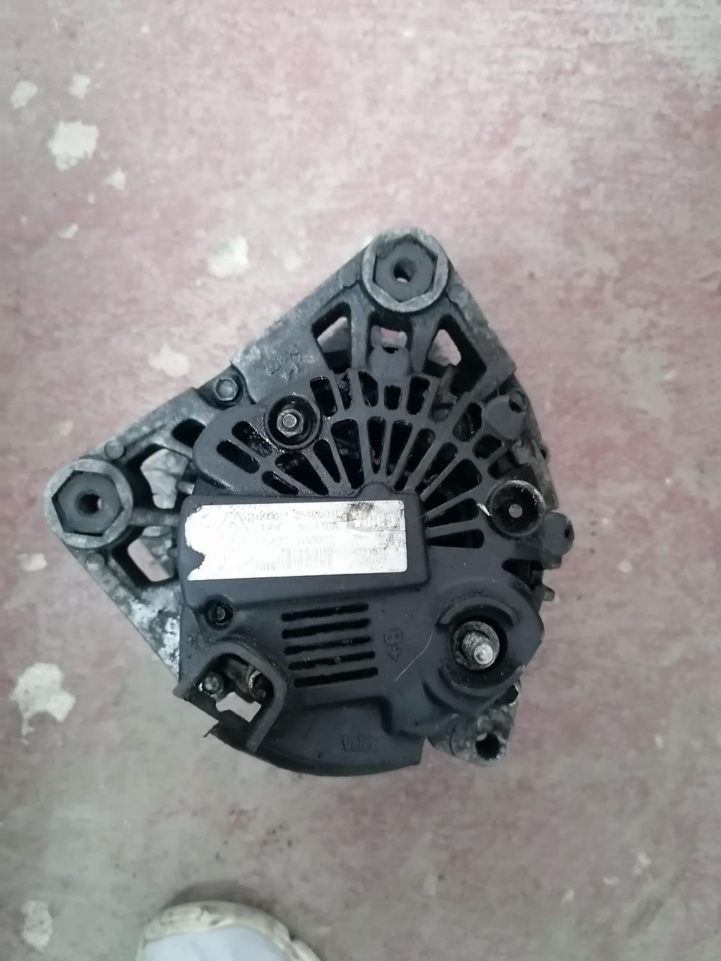 Alternator renault megane 2 scenic clio 2 1.5 dci 8200100907