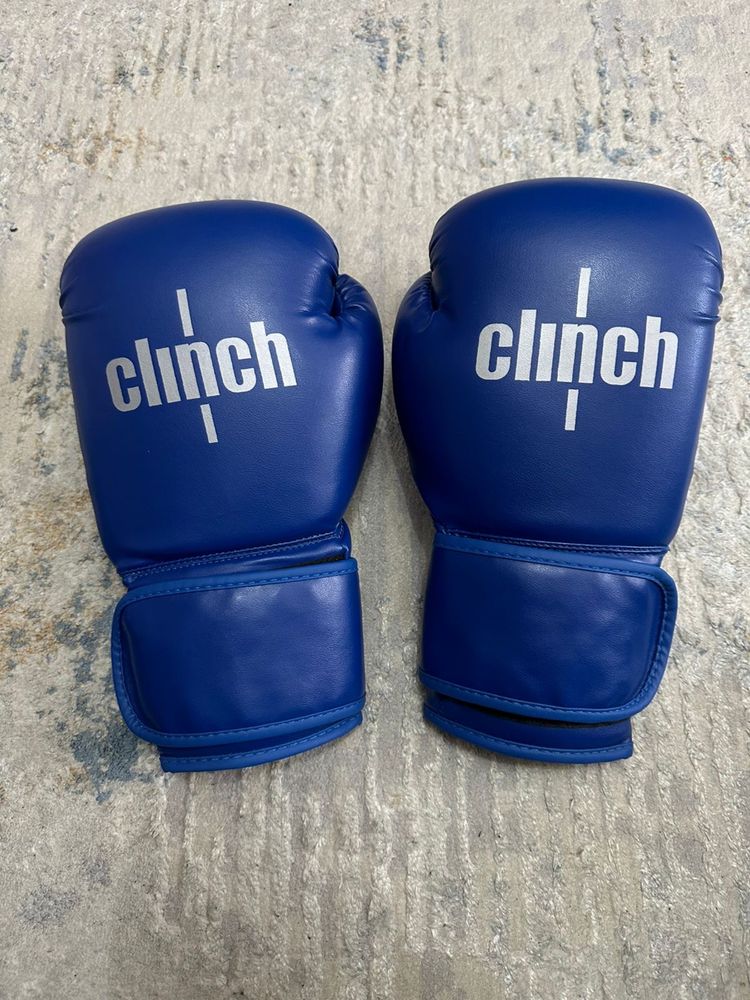 перчатки clinch