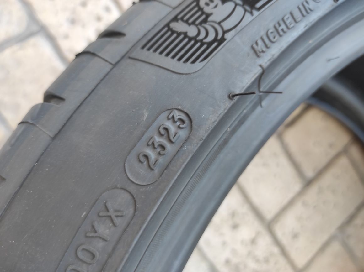 Гуми Michelin 305/30/21 Pilot sport 4 S, dot 2323