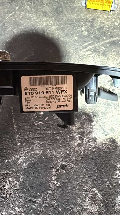 *t0919611WFX Consola centrala MMI Audi A4 B8