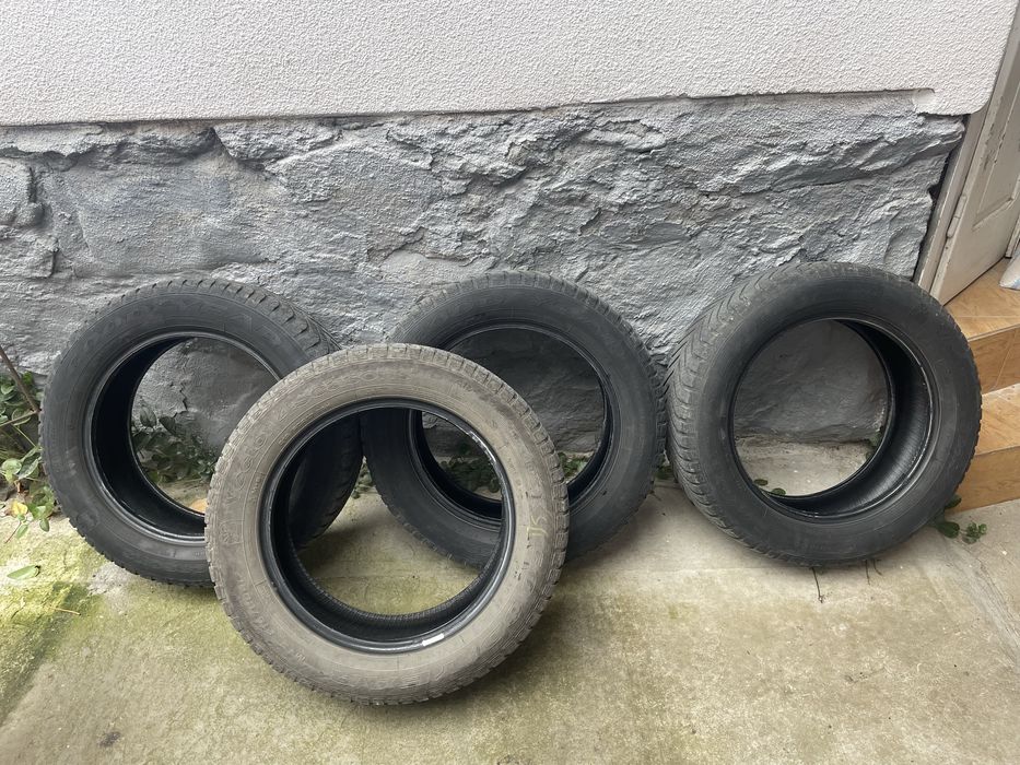 Cauciururi all season 215/60/R17 dot 2015