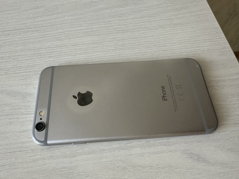 Продам Iphone 6