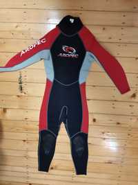 Costum de scufundare Aropec  XS 100 lei