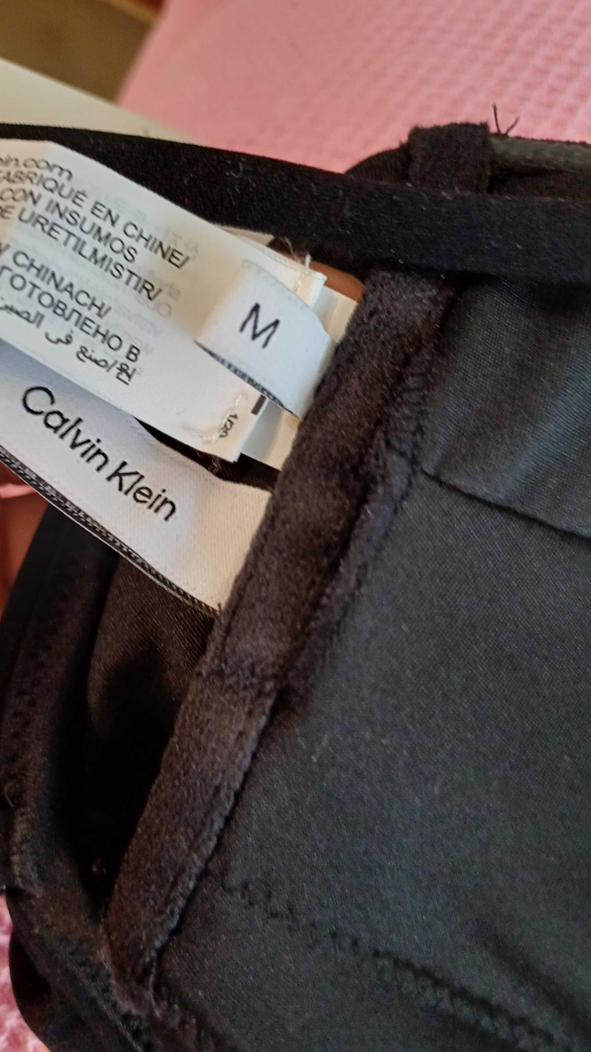Горница на бански Calvin Klein M нова