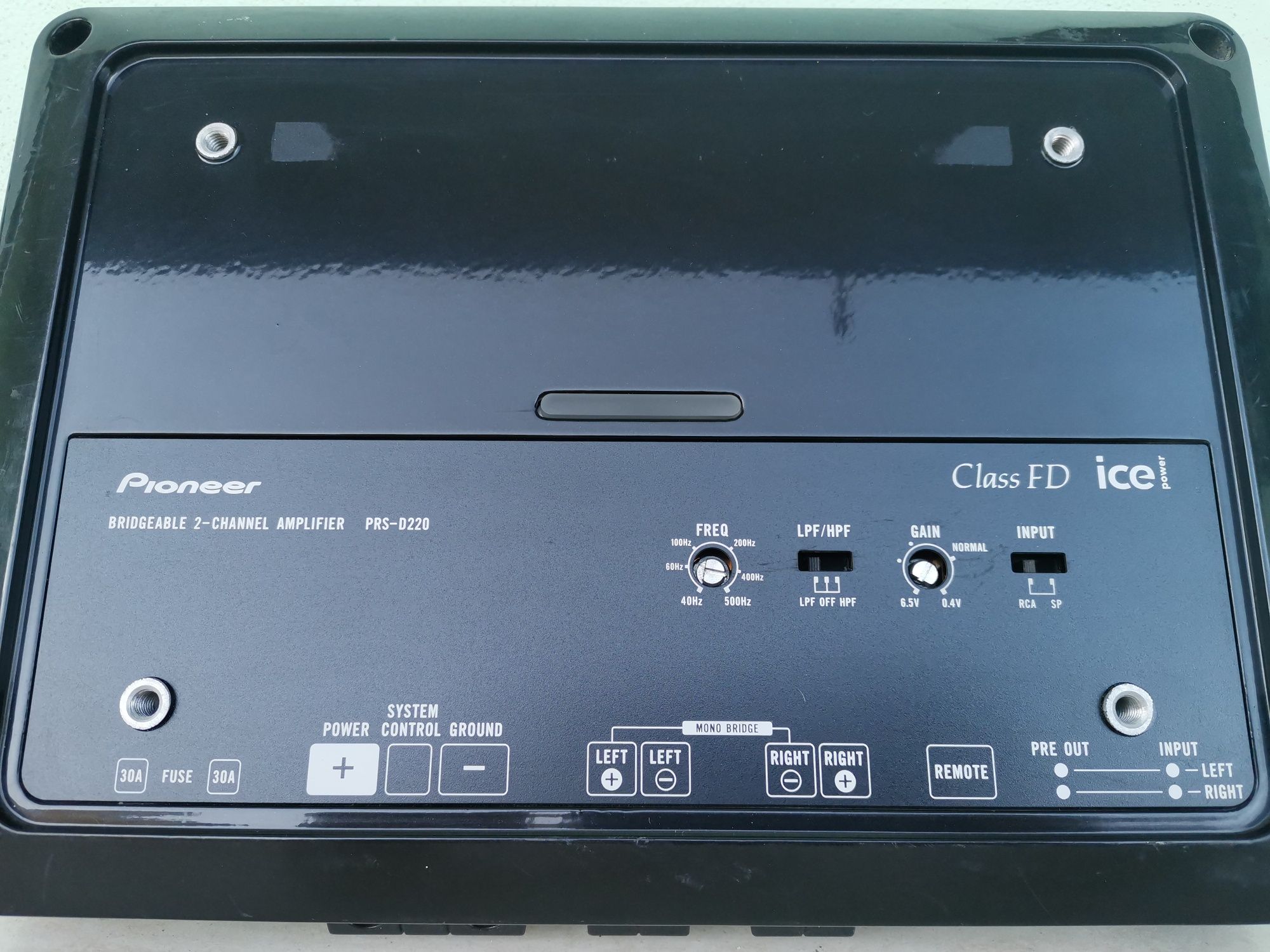 Усилвател Pioneer PRS D220