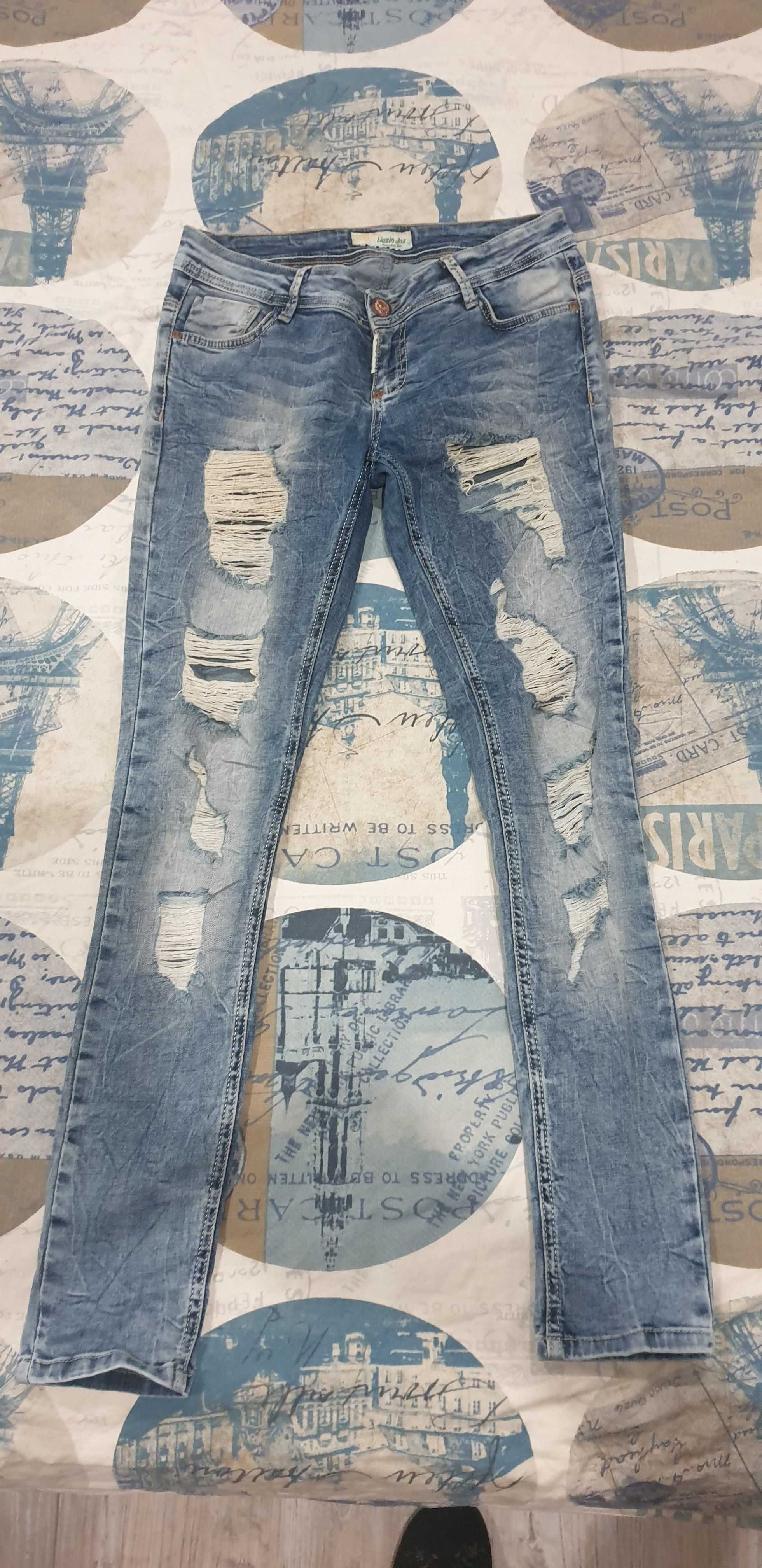 Модерни дамски дънки с накъсани елементи S, Slim fit