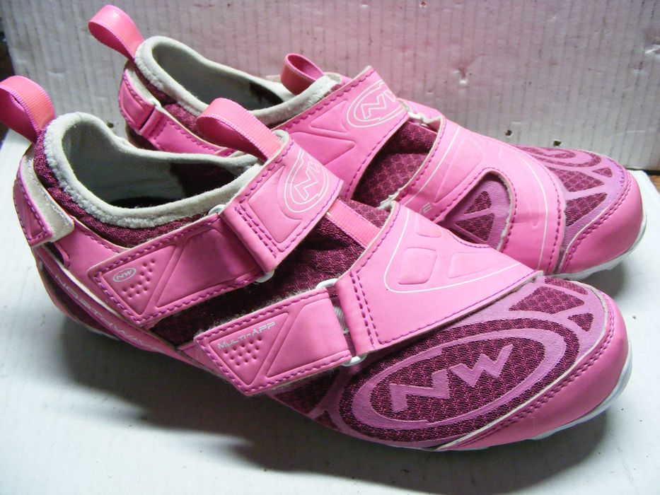 Обувки  номер 38