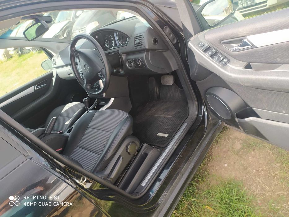 Dezmembrez Mercedes