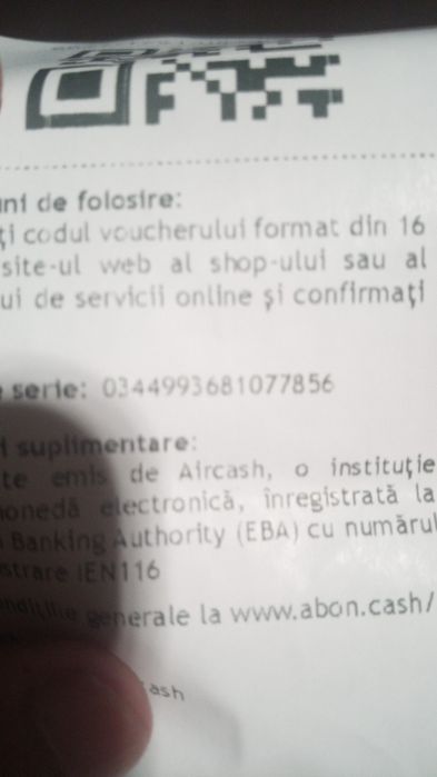 Vând pilota plus perna