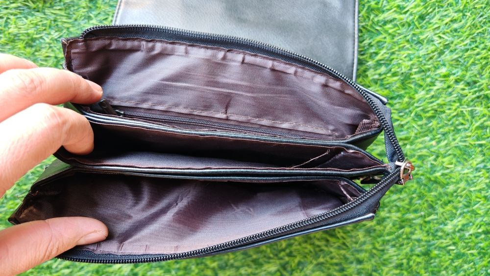 Эркаклар йелка осма сумкаси сотилади!