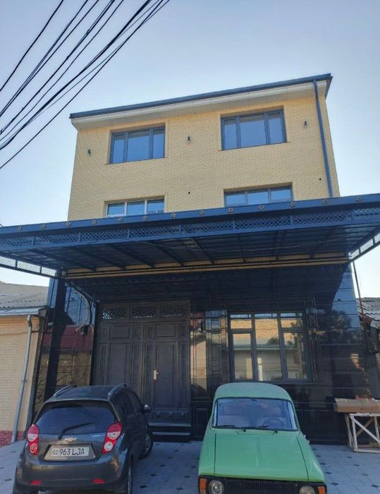 Sotiladi Дом Продаётся Яккасарай махалля Ракат 3 сотки 550м2 3 этажный