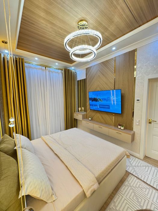 Квартира Якасарайский р-н Шота Руставели 2/2/4. 1200$