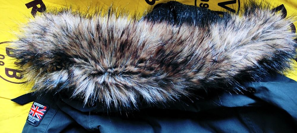 Geacă army Super dry Rookie.