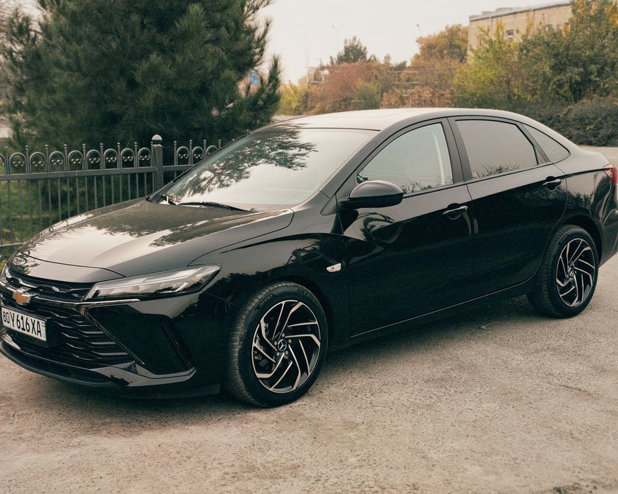 Продаётся автомобиль Монза