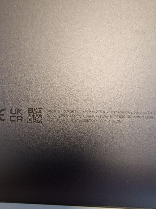 Laptop samsung galaxy book 4