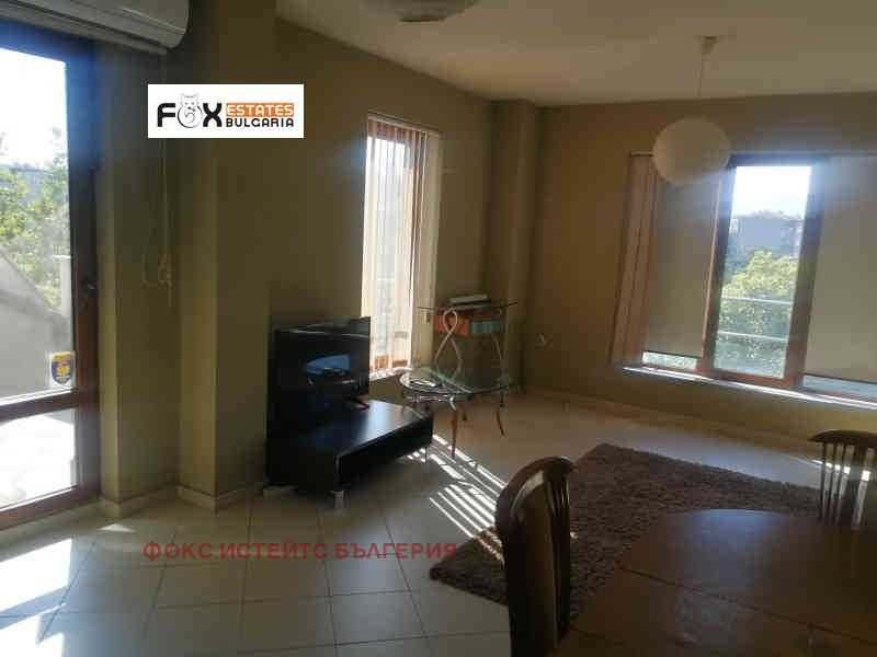 Продава се Тристаен апартамент в Пловдив, Център - 93 кв.м за 1612 €/кв.м - Снимка #3