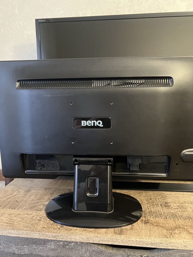 Монитор BenQ