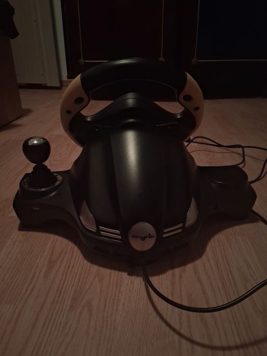 Volan gaming myria mg7400 compatibil cu:ps3/ps4/pc/xbox one
